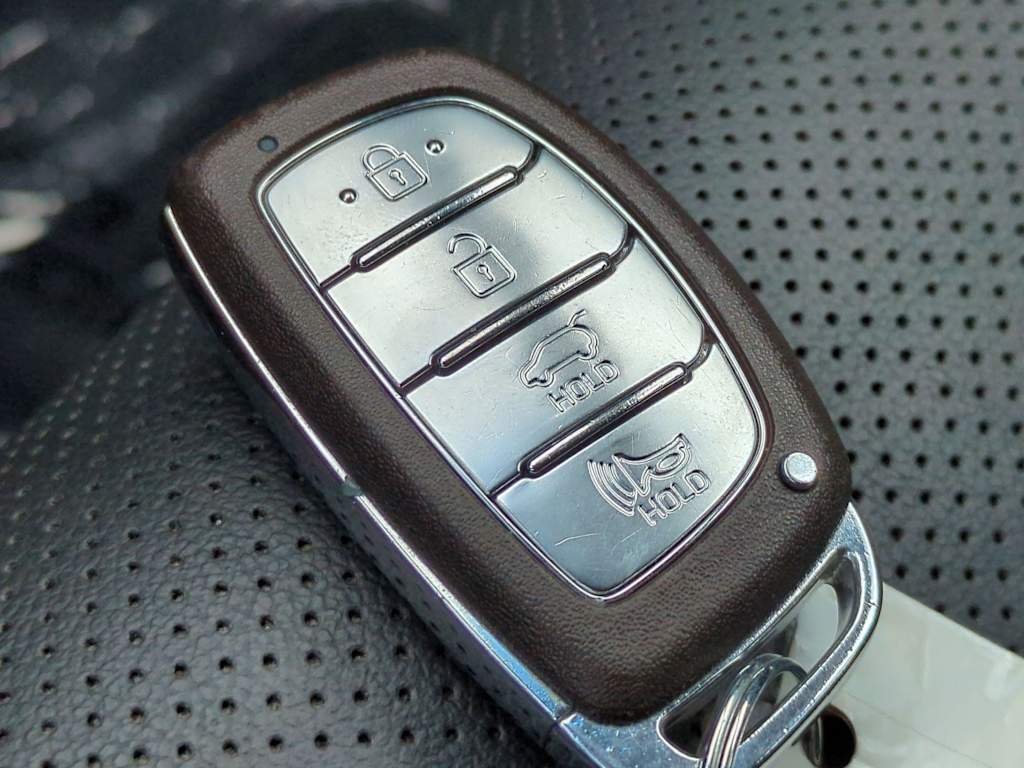 Thumbnail: 2021 Hyundai Tucson - 19