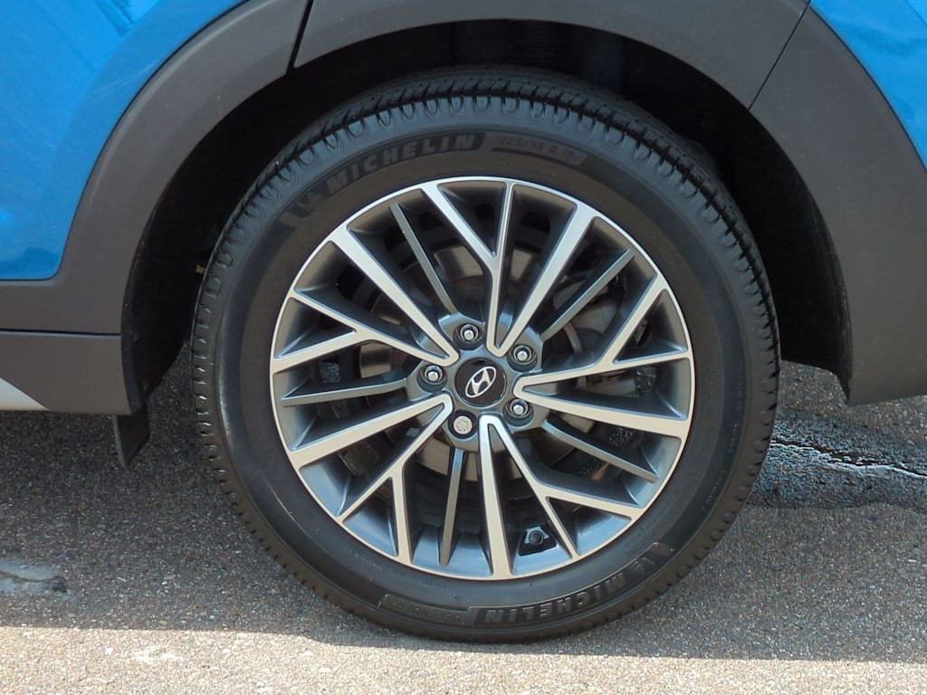 Thumbnail: 2021 Hyundai Tucson - 8