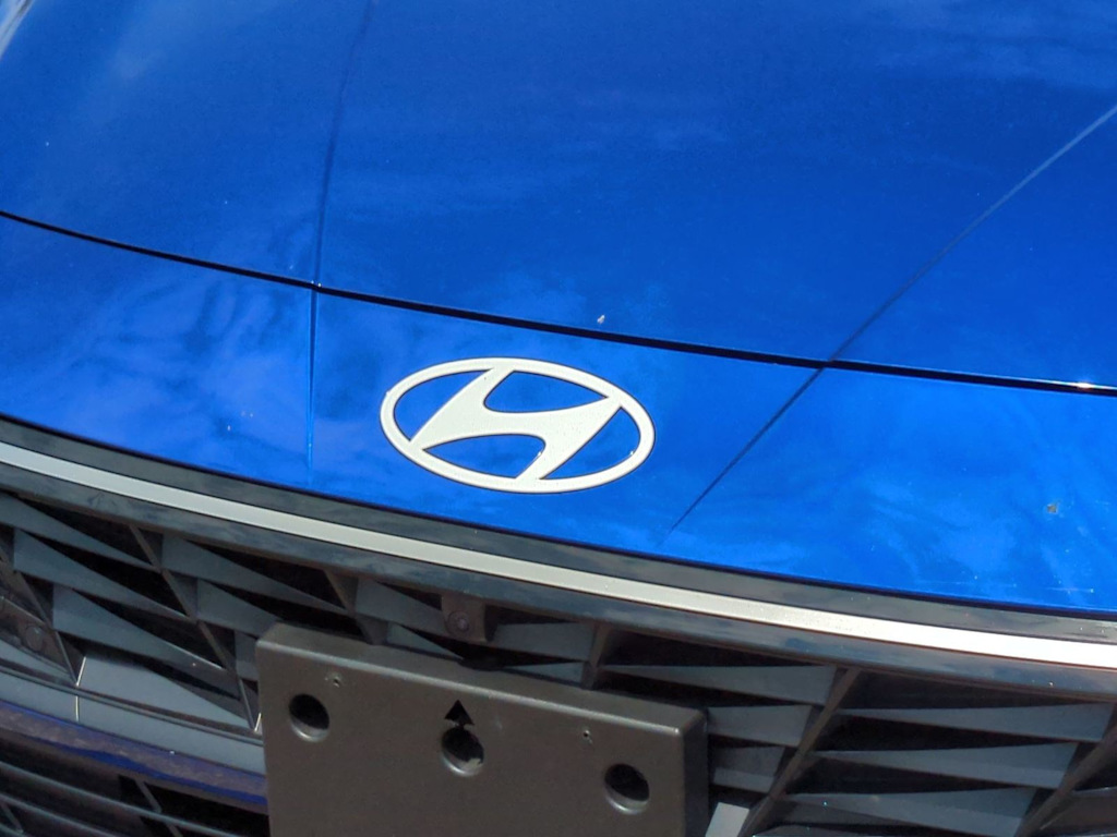 Thumbnail: 2024 Hyundai Elantra - 7
