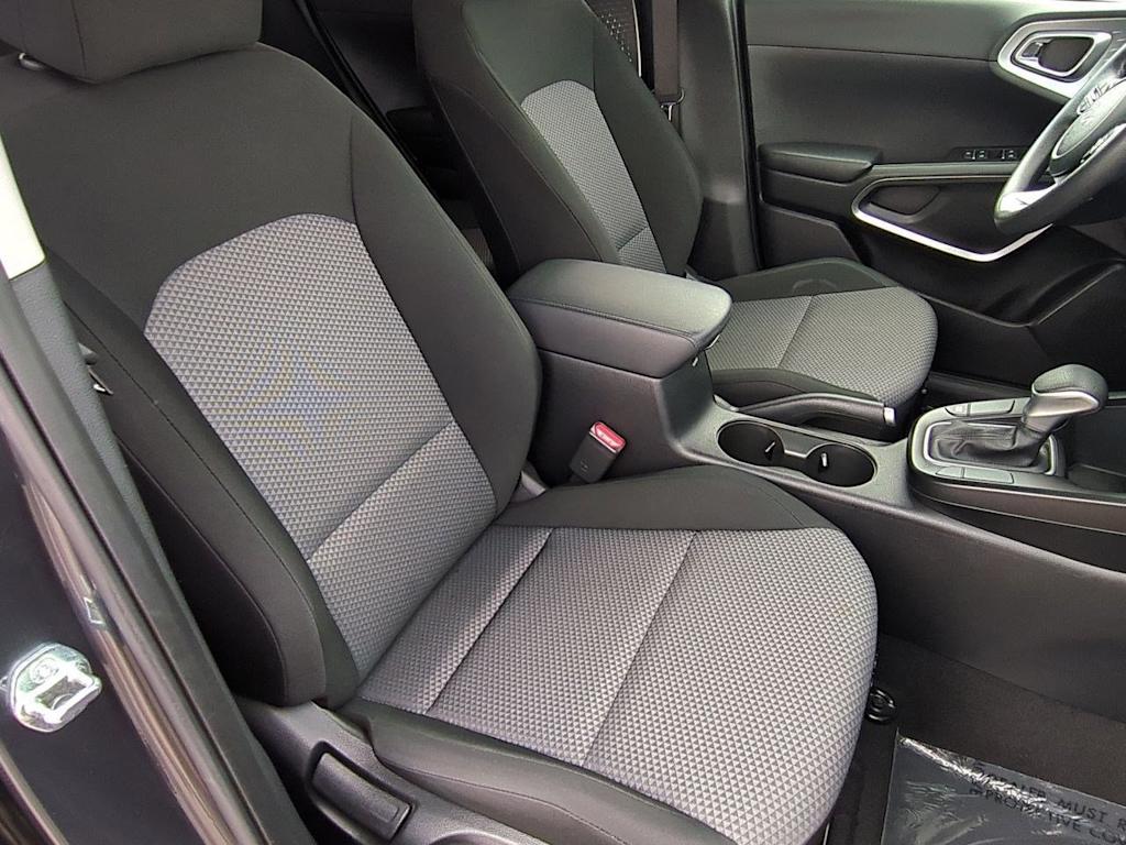 Thumbnail: 2023 Kia Soul - 28