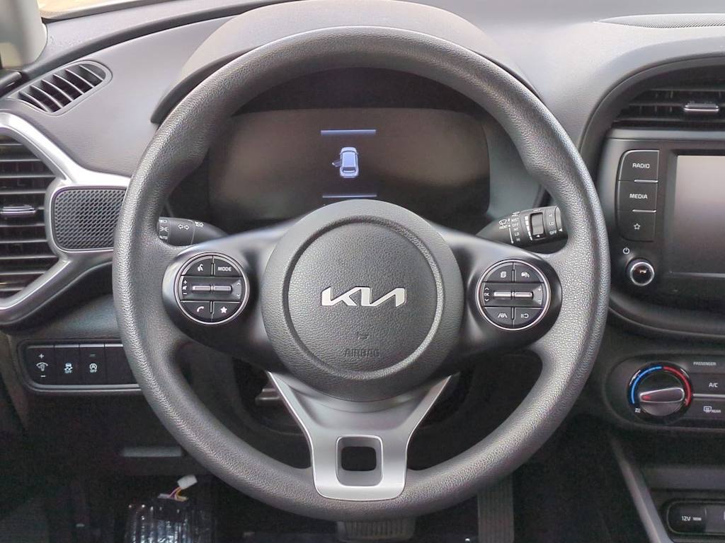 Thumbnail: 2023 Kia Soul - 14