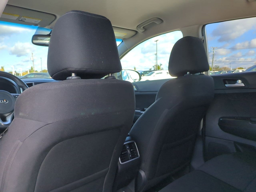 Thumbnail: 2017 Kia Sportage - 11