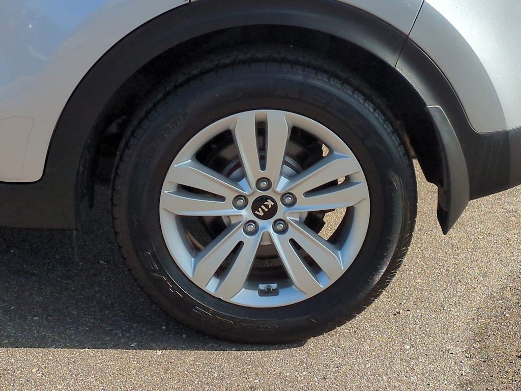 Thumbnail: 2017 Kia Sportage - 8