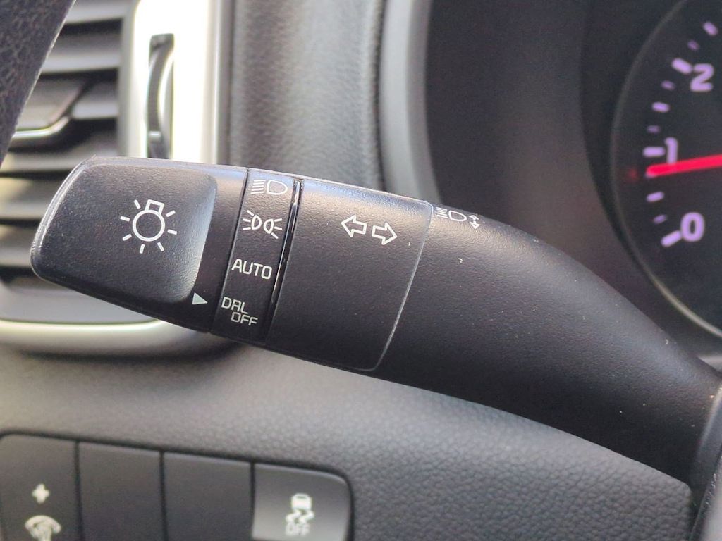 Thumbnail: 2017 Kia Sportage - 16