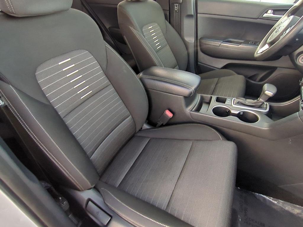 Thumbnail: 2017 Kia Sportage - 26