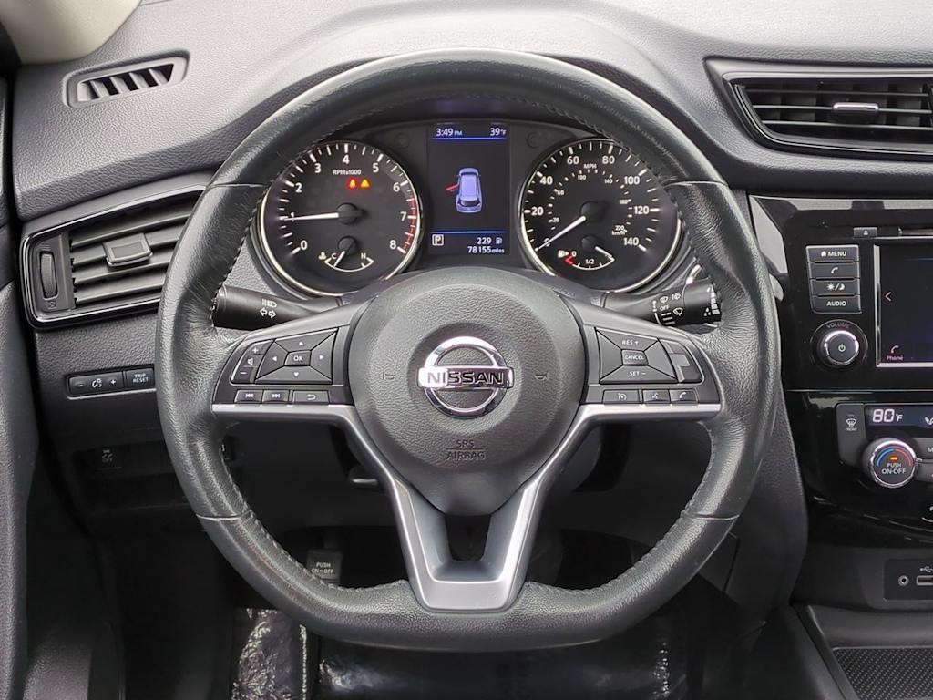 2018 Nissan Rogue SV 14