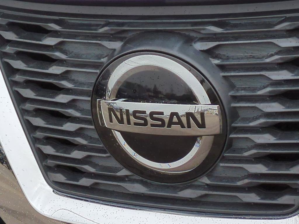 2018 Nissan Rogue SV 7