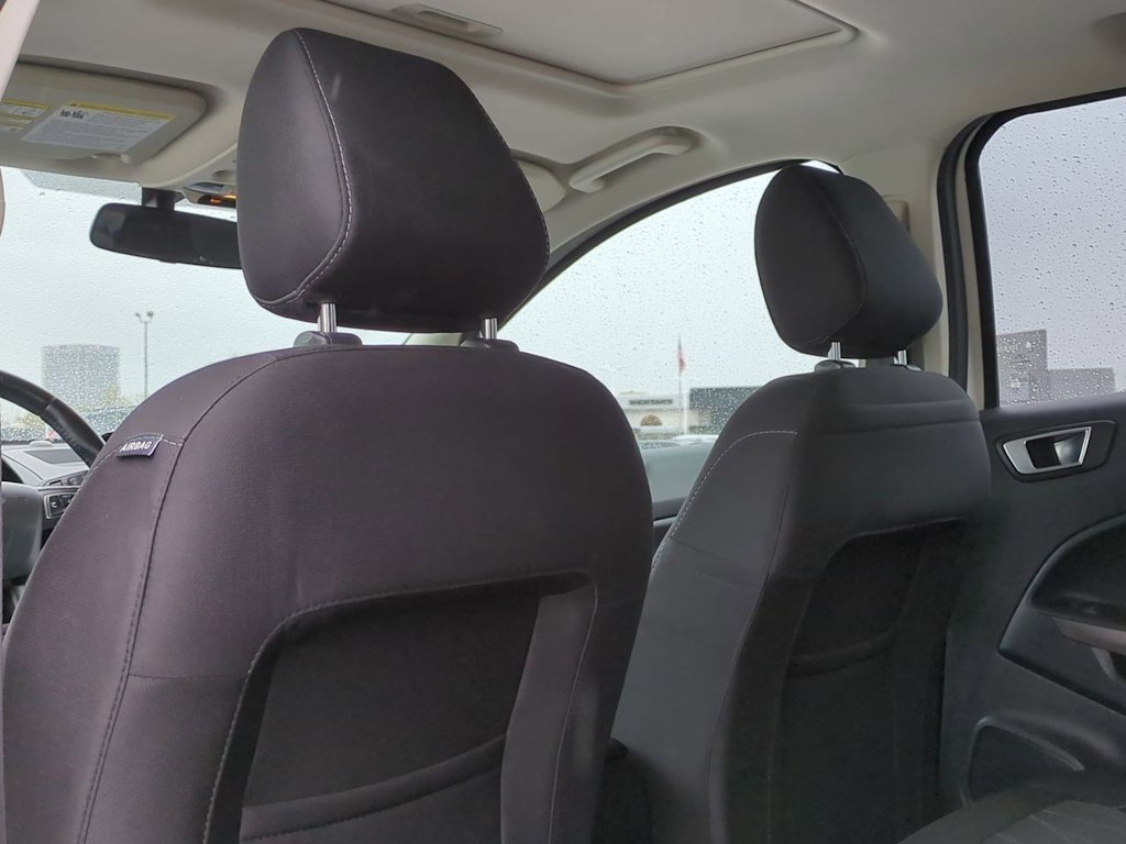 2019 Ford EcoSport SE 11