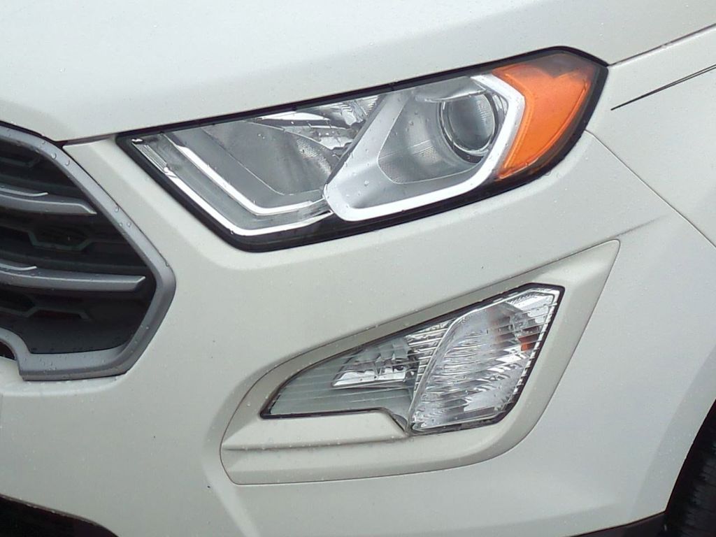 2019 Ford EcoSport SE 23