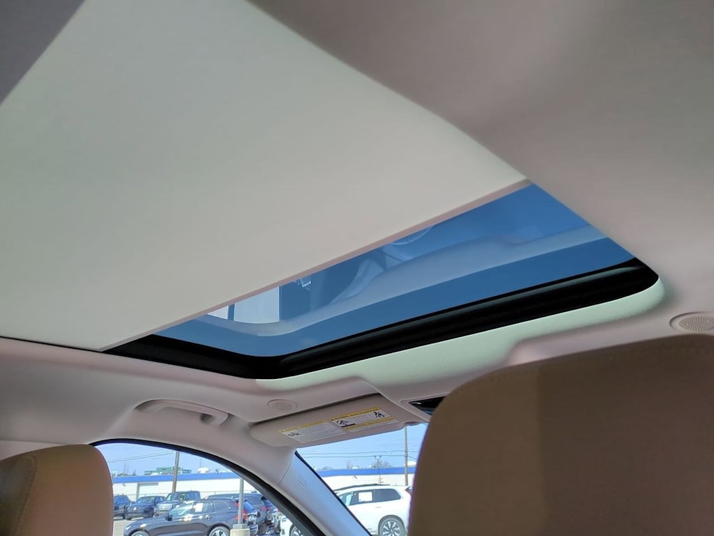 2023 Jaguar F-Pace S 29