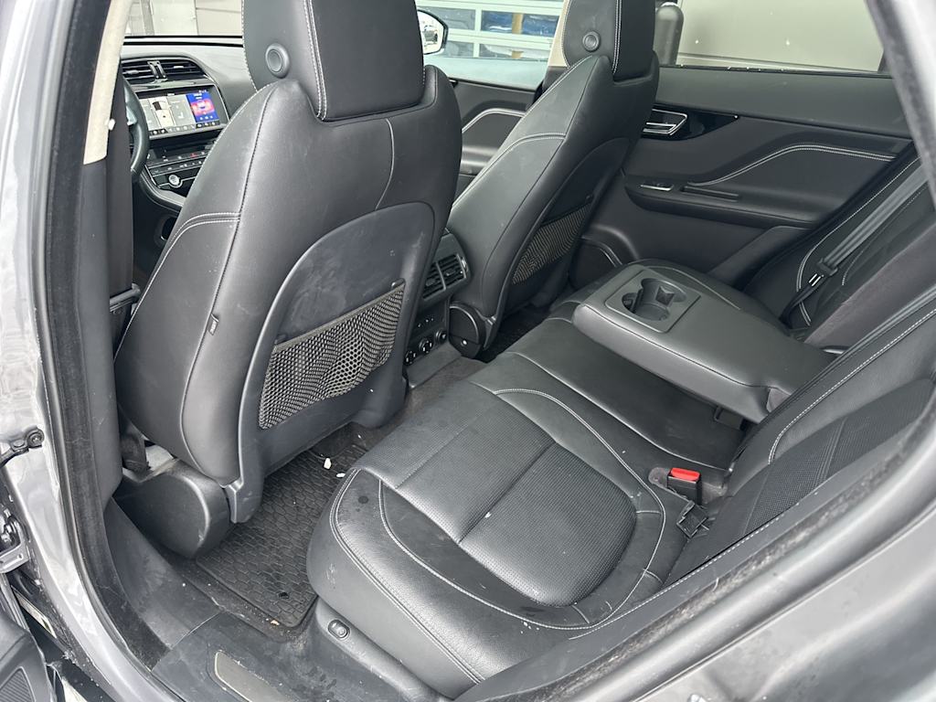 Thumbnail: 2020 Jaguar F-Pace - 22