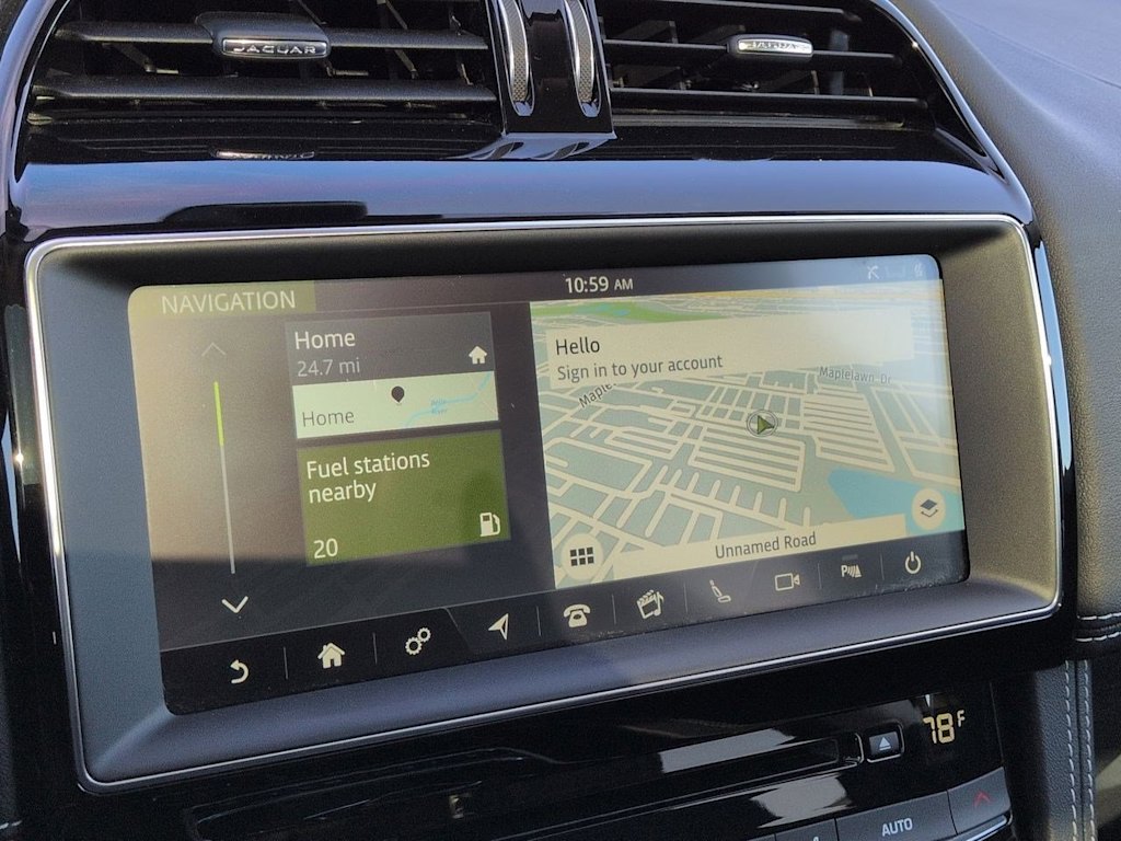 Thumbnail: 2020 Jaguar F-Pace - 14