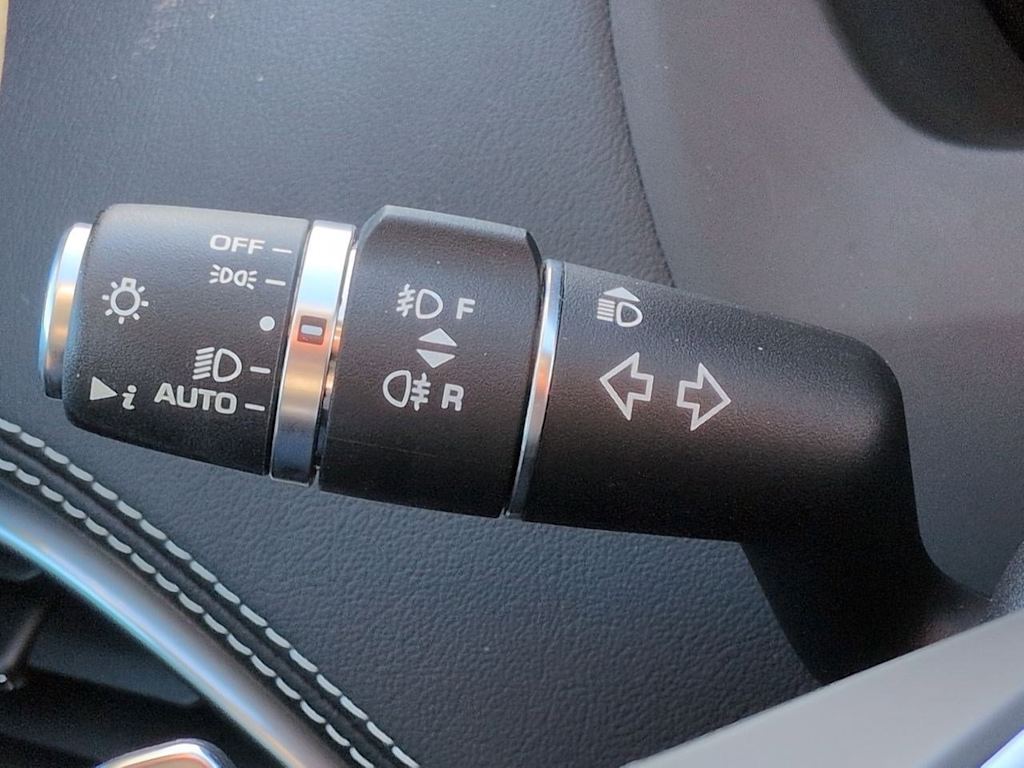 Thumbnail: 2020 Jaguar F-Pace - 16