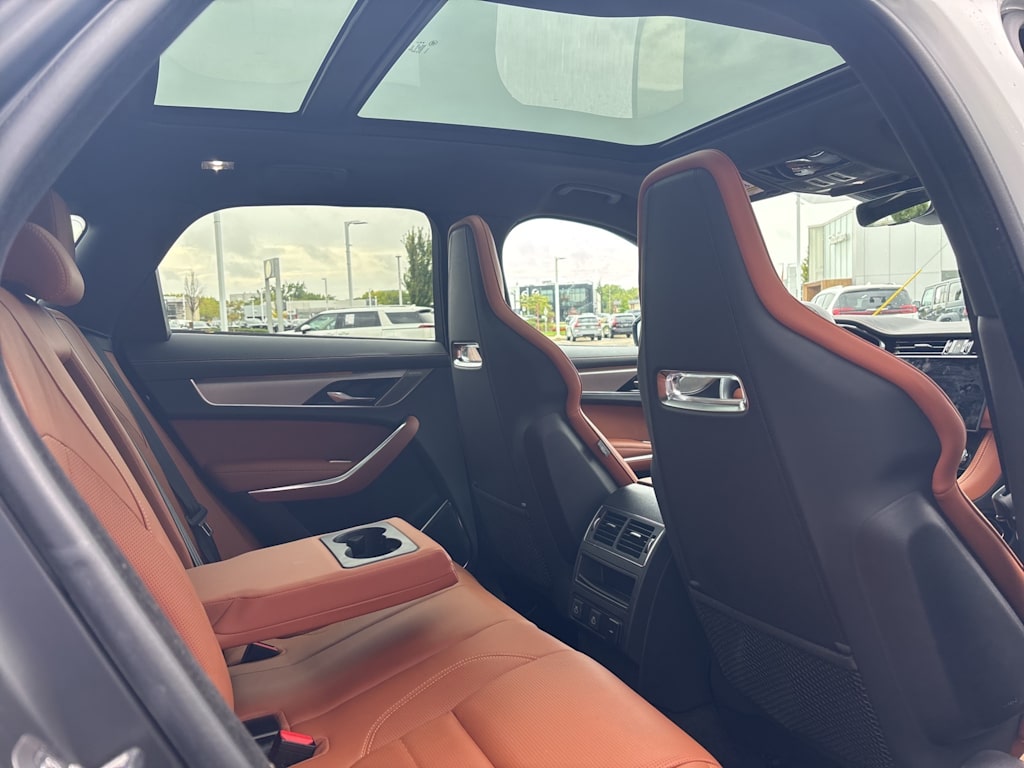 Thumbnail: 2024 Jaguar F-Pace - 22