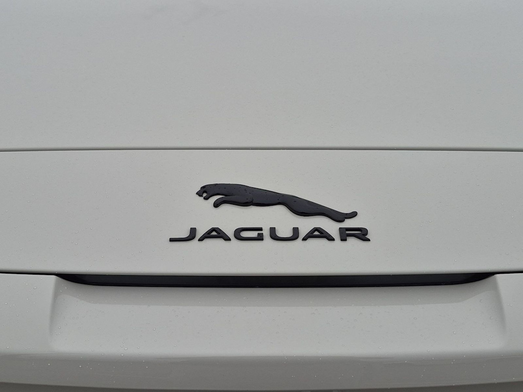 Thumbnail: 2024 Jaguar F-Type - 6