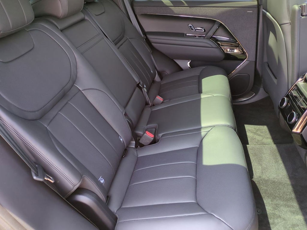 Thumbnail: 2025 Land Rover Range Rover Sport - 26