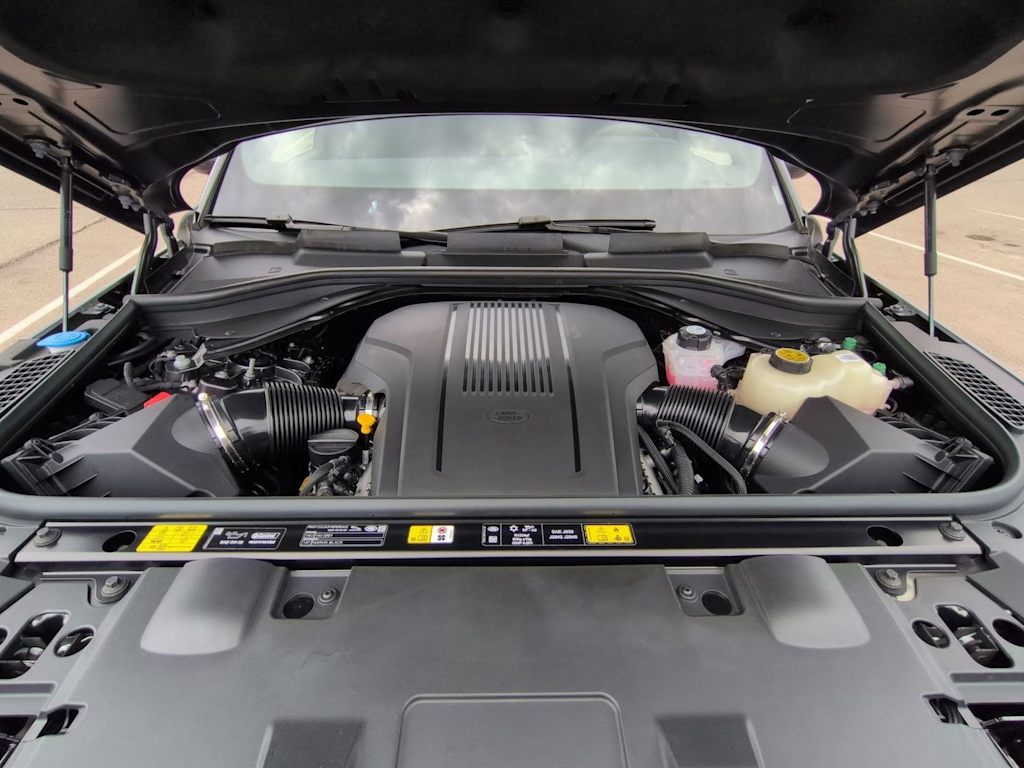 Thumbnail: 2025 Land Rover Range Rover Sport - 9