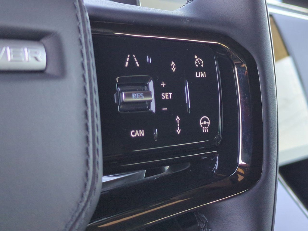 Thumbnail: 2025 Land Rover Range Rover Sport - 14