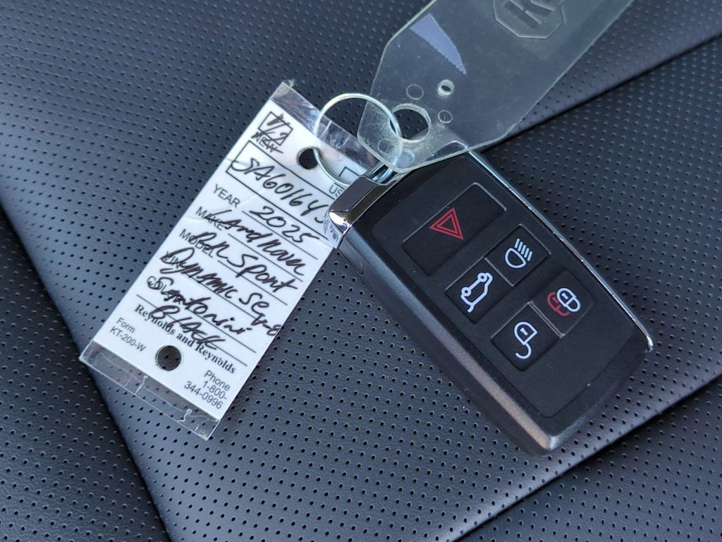 Thumbnail: 2025 Land Rover Range Rover Sport - 36