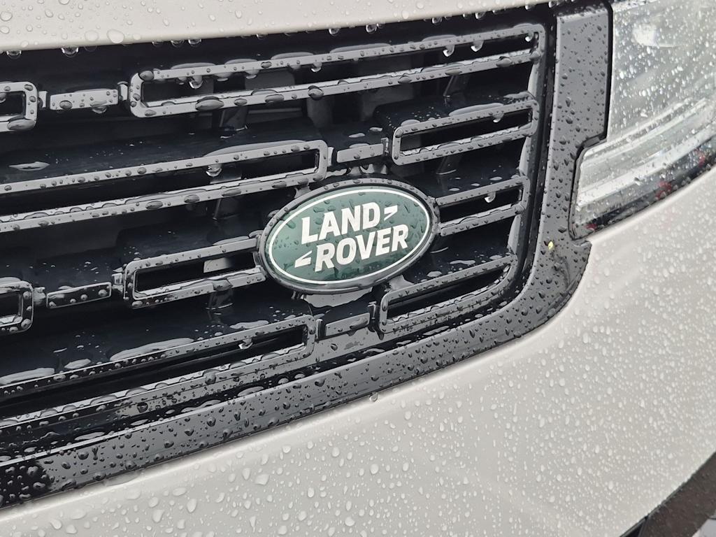 Thumbnail: 2027 Land Rover Range Rover Sport - 7