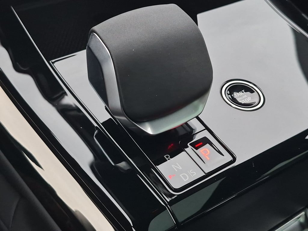 Thumbnail: 2027 Land Rover Range Rover Sport - 37