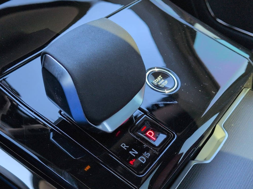 Thumbnail: 2025 Land Rover Range Rover Sport - 36