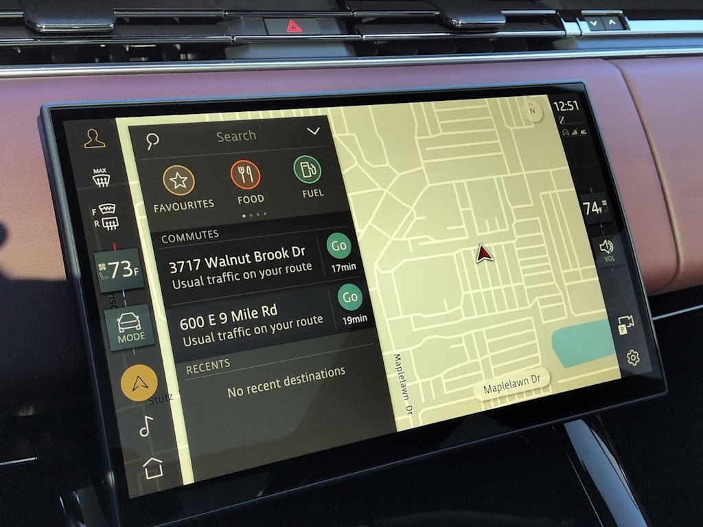 Thumbnail: 2025 Land Rover Range Rover Sport - 15