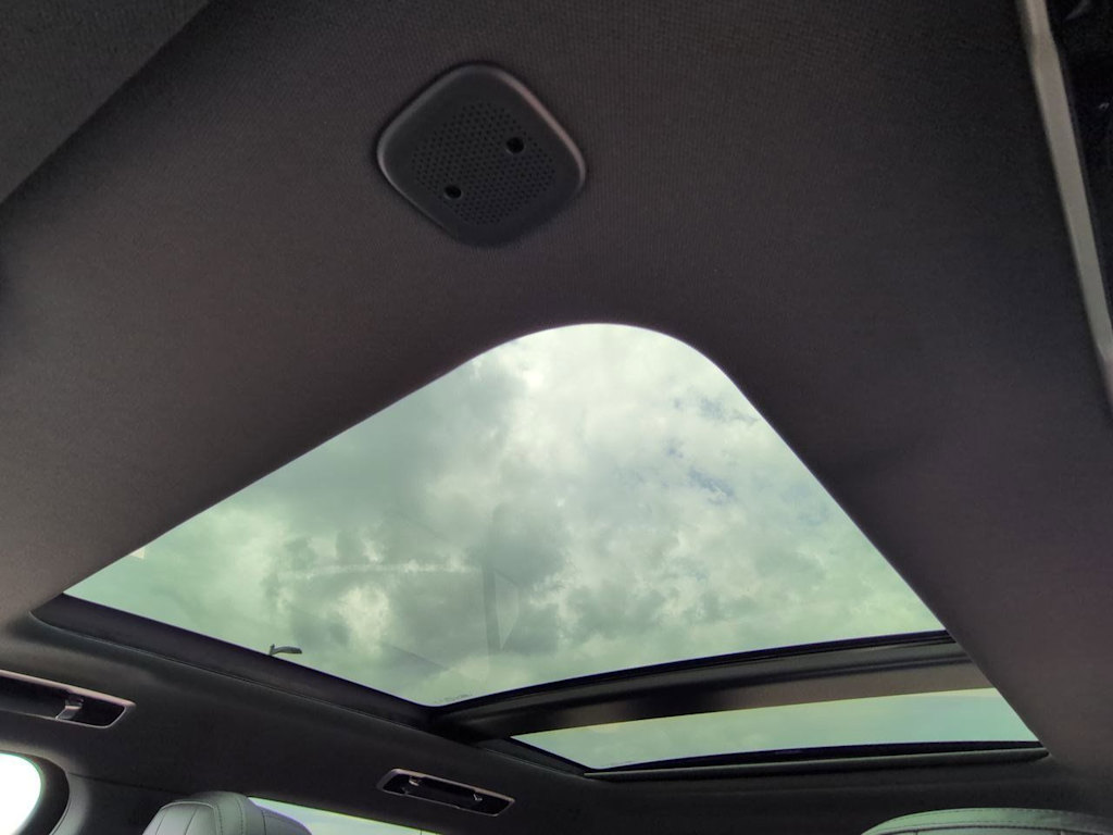 Thumbnail: 2026 Land Rover Range Rover Sport - 26