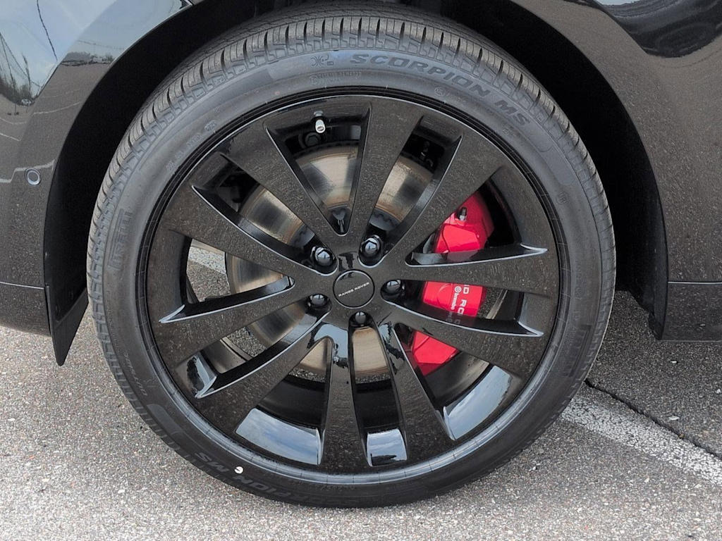 Thumbnail: 2026 Land Rover Range Rover Sport - 8