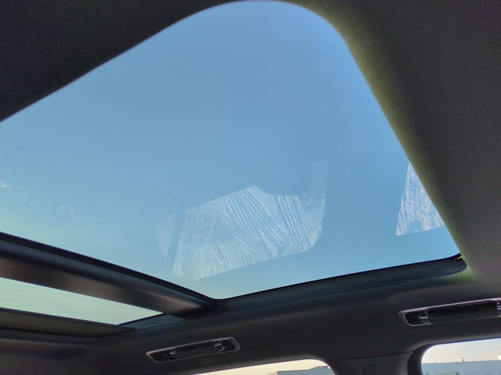 Thumbnail: 2025 Land Rover Range Rover Sport - 28