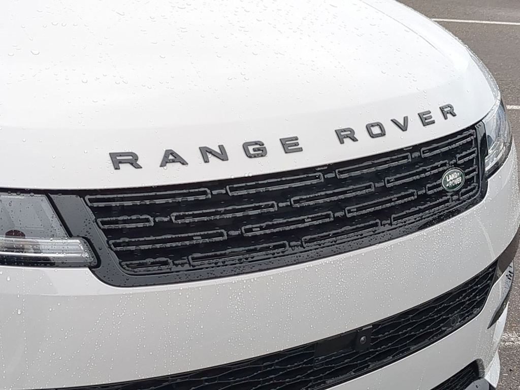 Thumbnail: 2025 Land Rover Range Rover Sport - 23