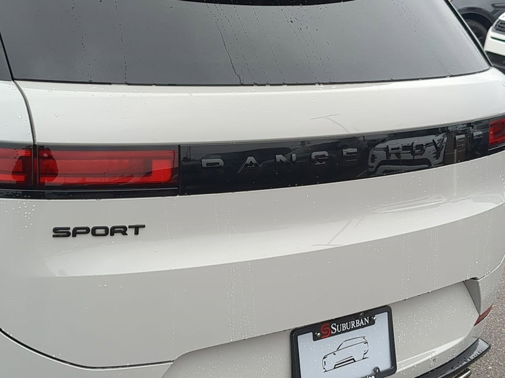 Thumbnail: 2025 Land Rover Range Rover Sport - 24