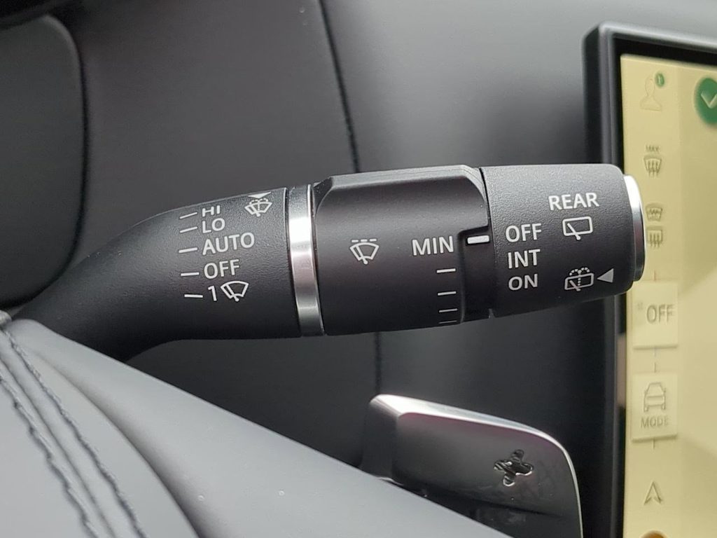 Thumbnail: 2025 Land Rover Range Rover Sport - 17