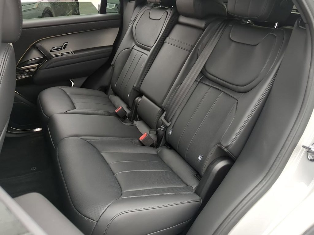 Thumbnail: 2025 Land Rover Range Rover Sport - 12
