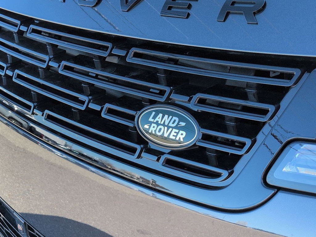Thumbnail: 2026 Land Rover Range Rover Sport - 23
