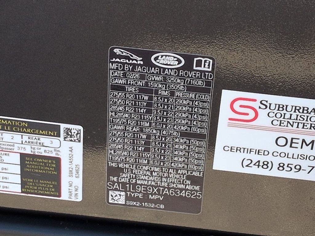 Thumbnail: 2026 Land Rover Range Rover Sport - 38