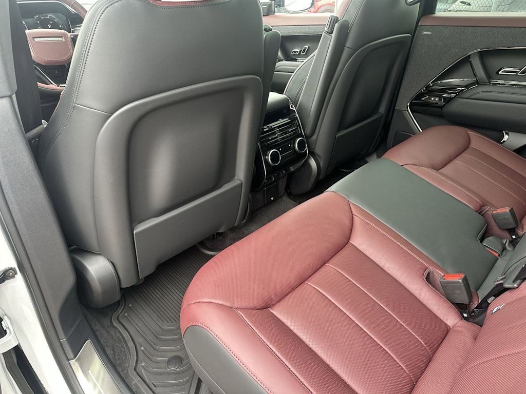 Thumbnail: 2026 Land Rover Range Rover Sport - 13