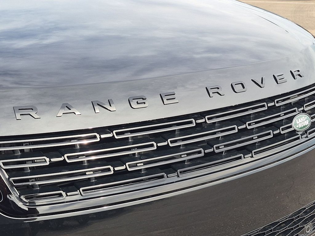 Thumbnail: 2027 Land Rover Range Rover Sport - 22