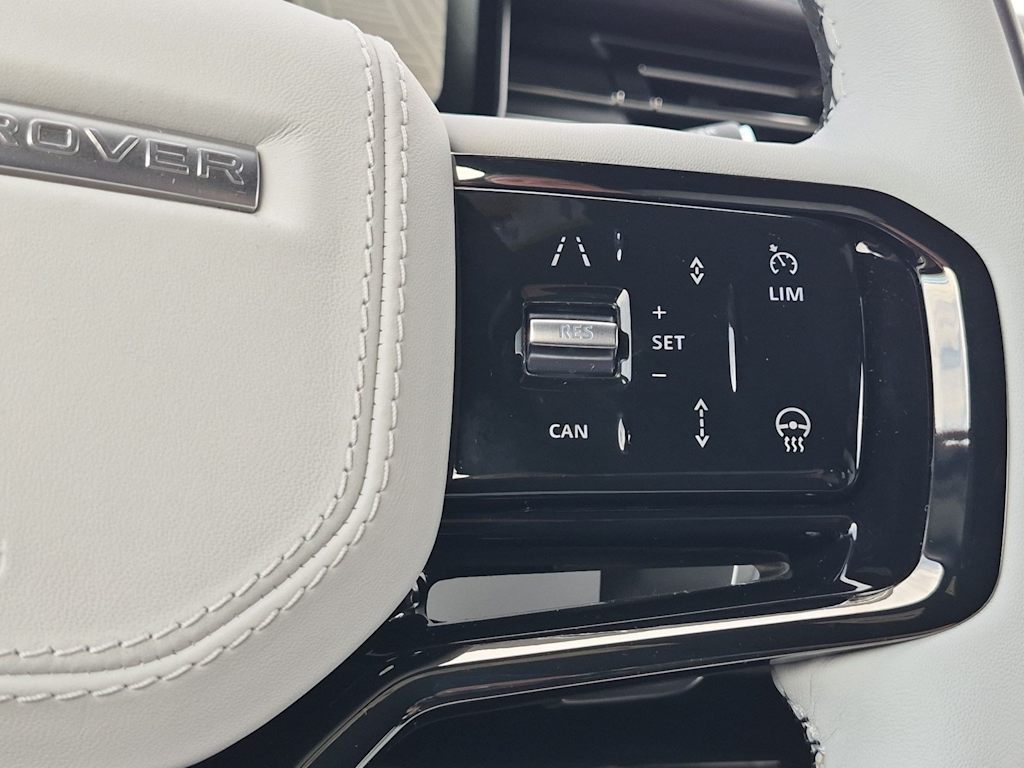 Thumbnail: 2027 Land Rover Range Rover Sport - 29