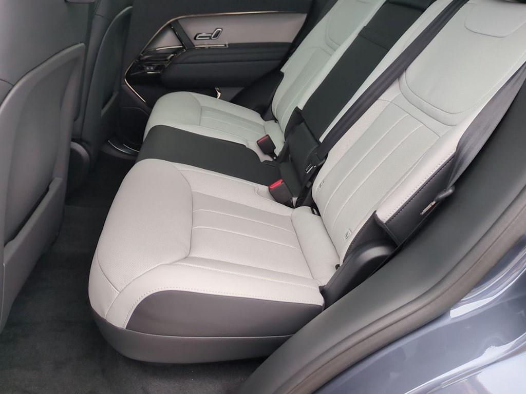 Thumbnail: 2027 Land Rover Range Rover Sport - 27