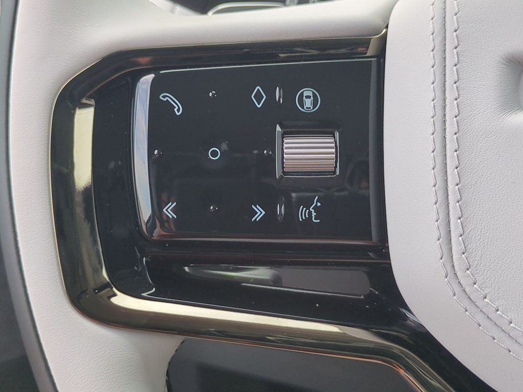 Thumbnail: 2027 Land Rover Range Rover Sport - 30