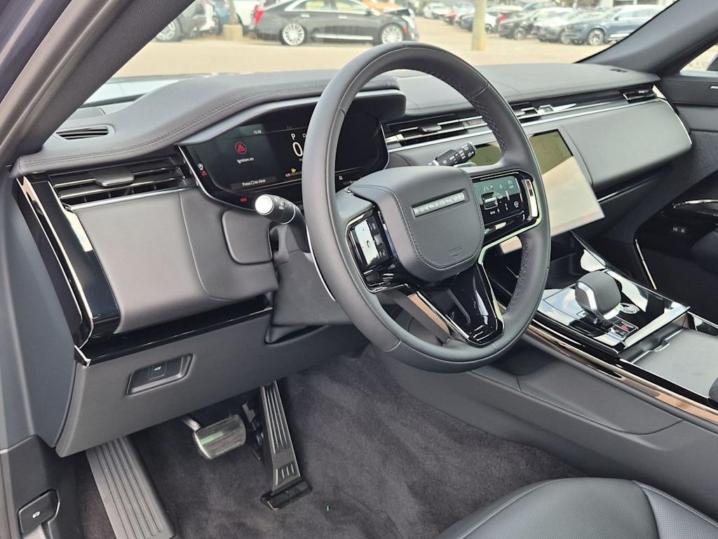 Thumbnail: 2027 Land Rover Range Rover Sport - 2