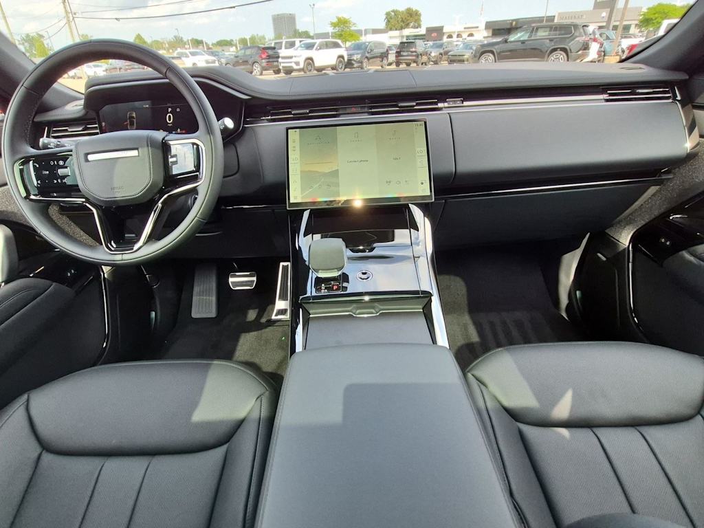 Thumbnail: 2027 Land Rover Range Rover Sport - 10