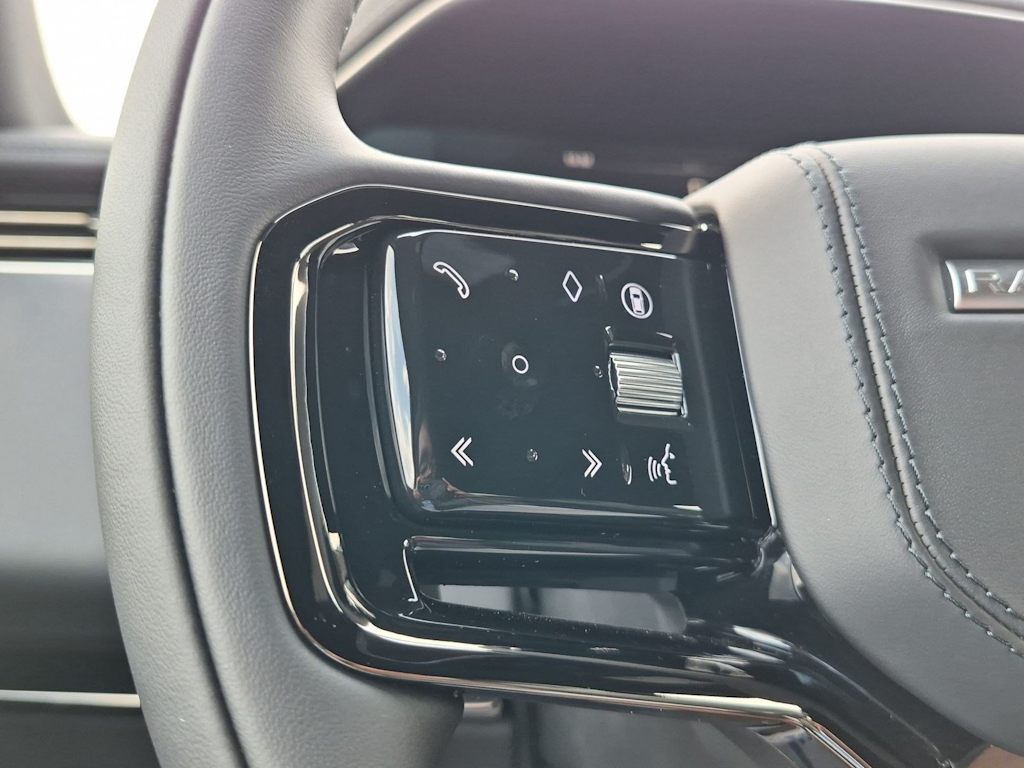 Thumbnail: 2027 Land Rover Range Rover Sport - 29