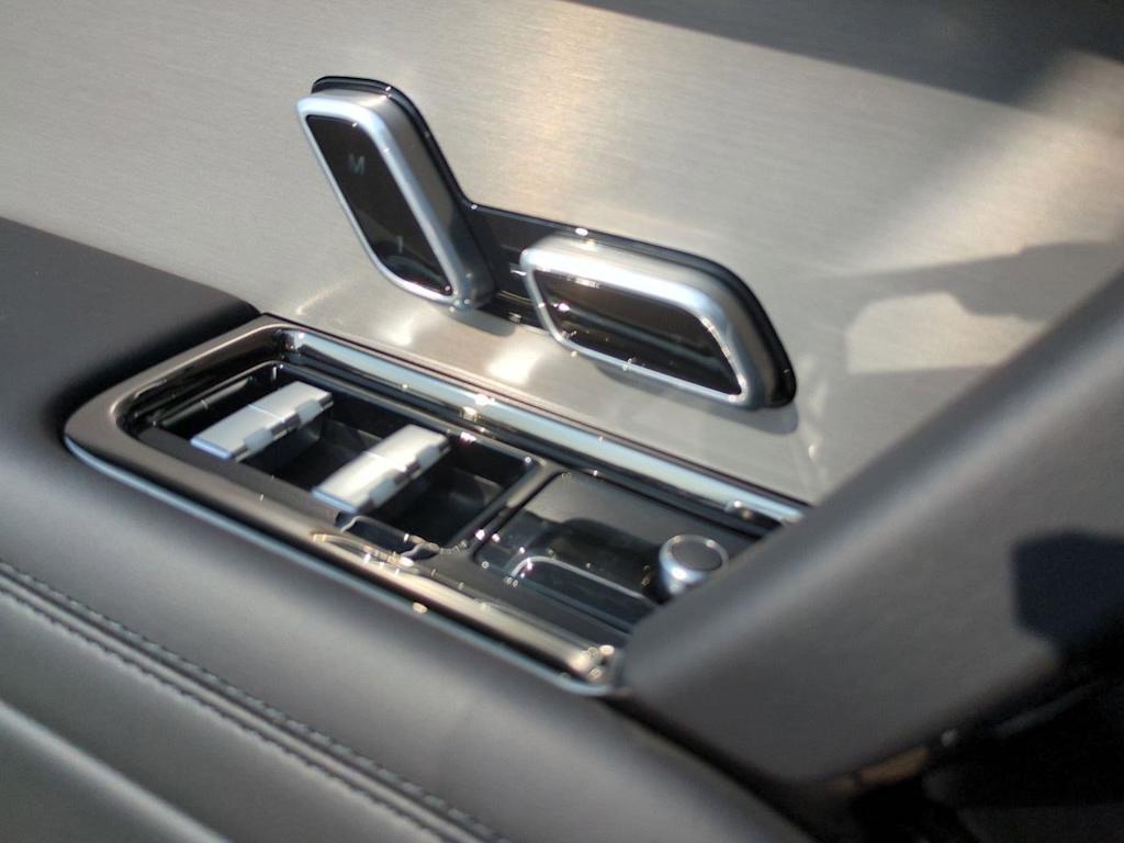 Thumbnail: 2025 Land Rover Range Rover Sport - 22