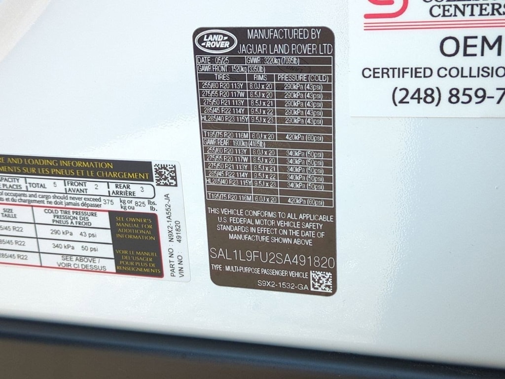 Thumbnail: 2025 Land Rover Range Rover Sport - 17