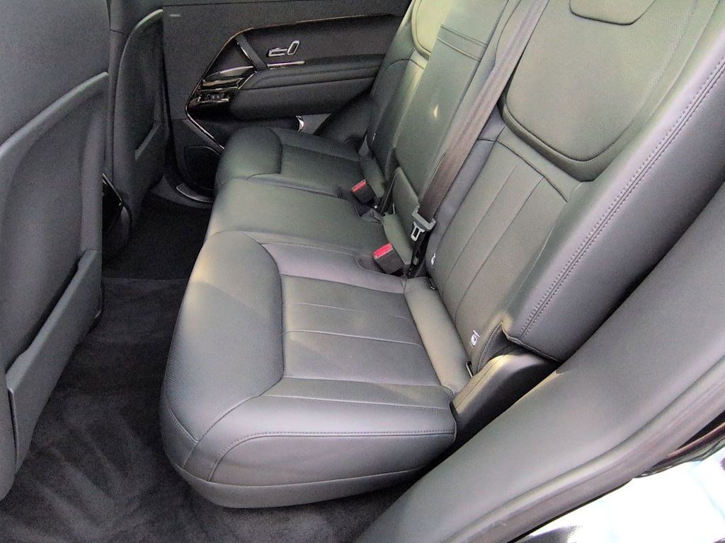 Thumbnail: 2024 Land Rover Range Rover Sport - 27