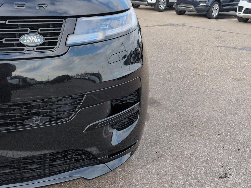 Thumbnail: 2024 Land Rover Range Rover Sport - 23
