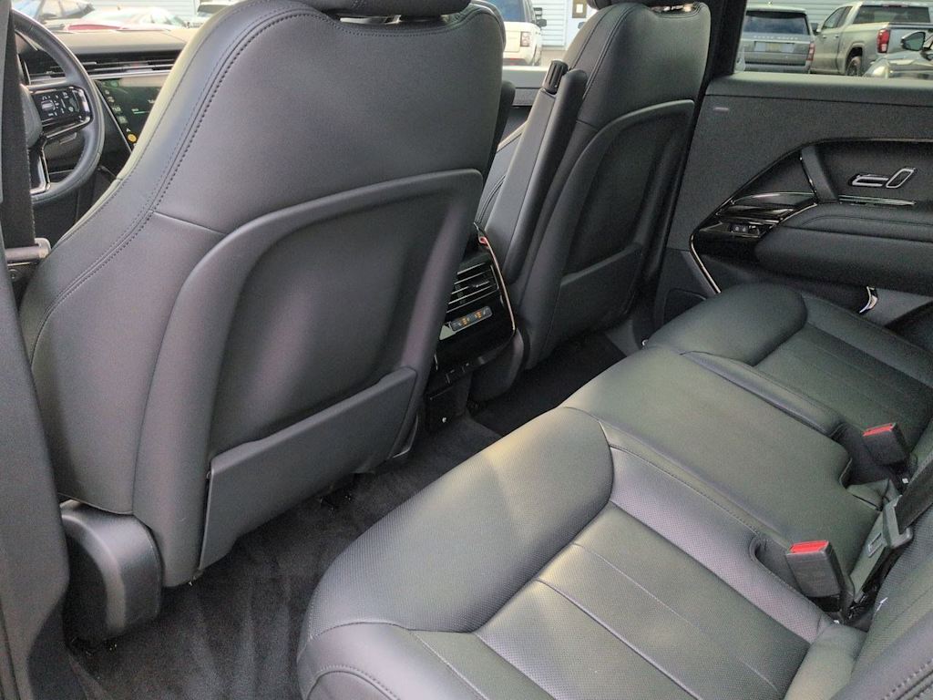 Thumbnail: 2024 Land Rover Range Rover Sport - 13