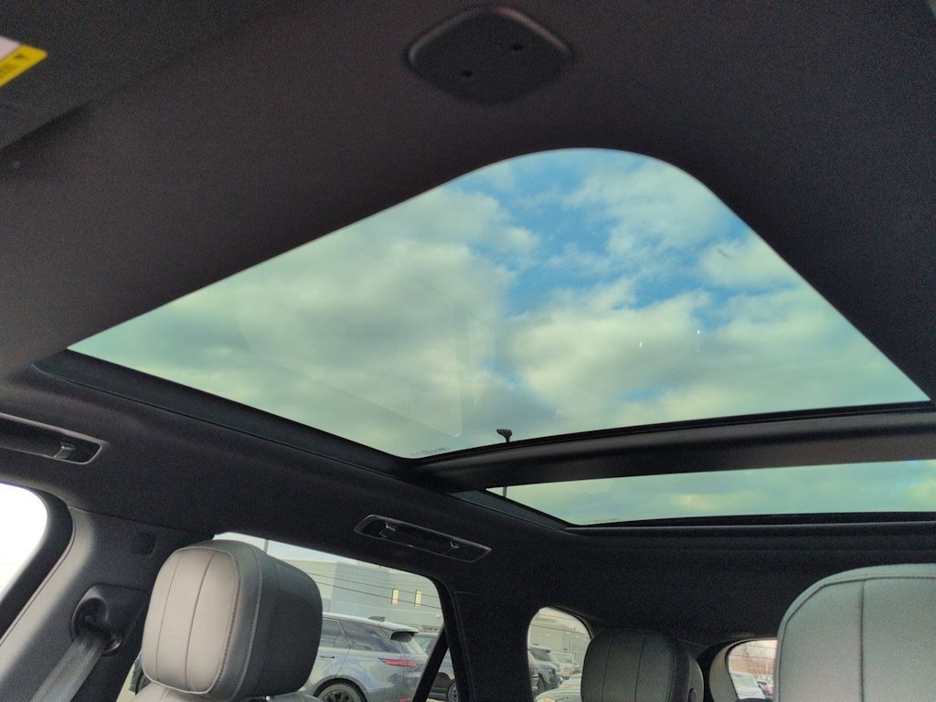 Thumbnail: 2024 Land Rover Range Rover Sport - 26